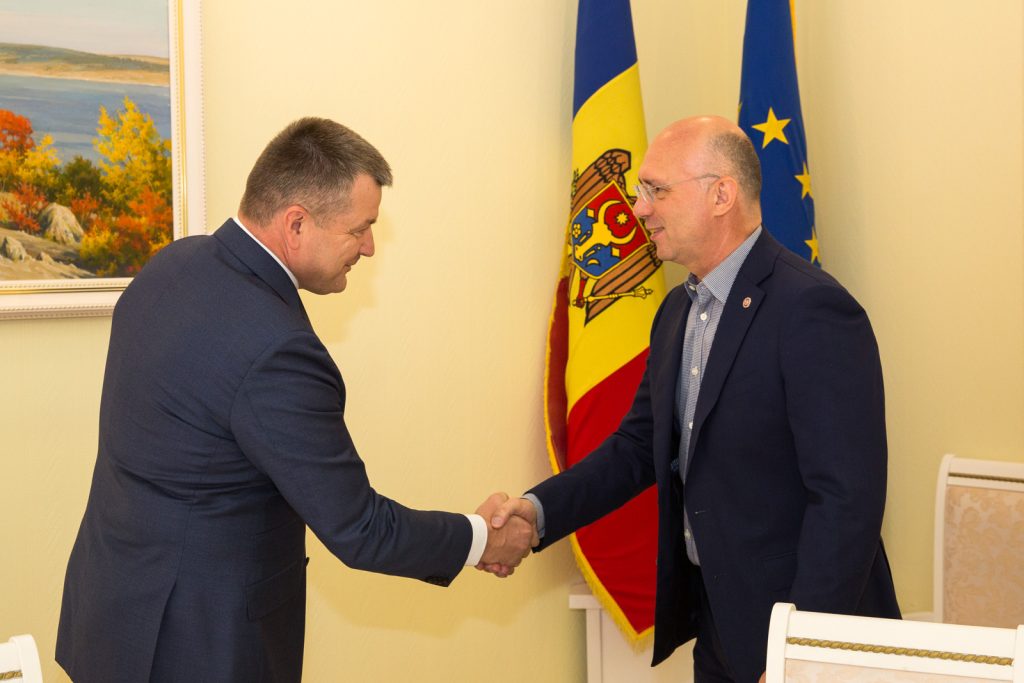 
Норкус Ірмантас (ліворуч) провів зустріч з прем’єр-міністром Молдови Павло Філіпом (праворуч), 2018 рік. Фото Уряду Молдови
