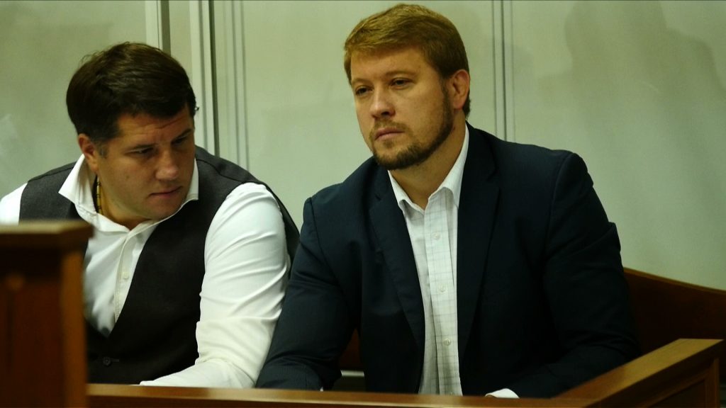 Дмитро Христюк (праворуч) отримав нічний домашній арешт на період слідства.