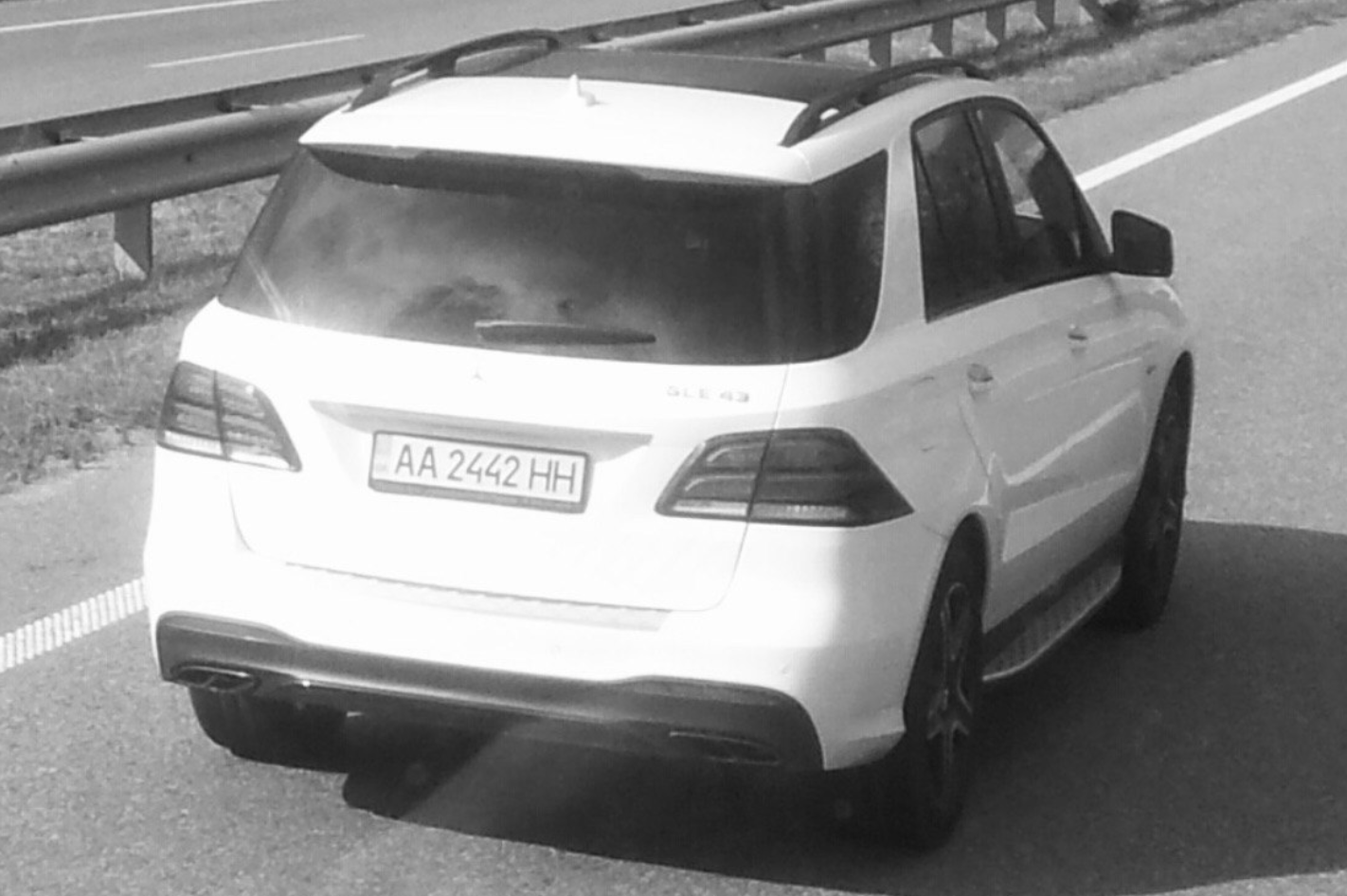 Автомобіль, на якому нардепа Кирила Нестеренка спіймали п’яним за кермом у серпні 2023 року