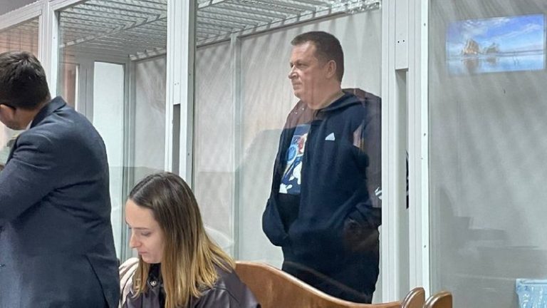 В’ячеслав Шаповалов в залі судових засідань. Фото: Суспільне